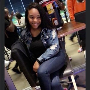 Meet your Posher, Breana